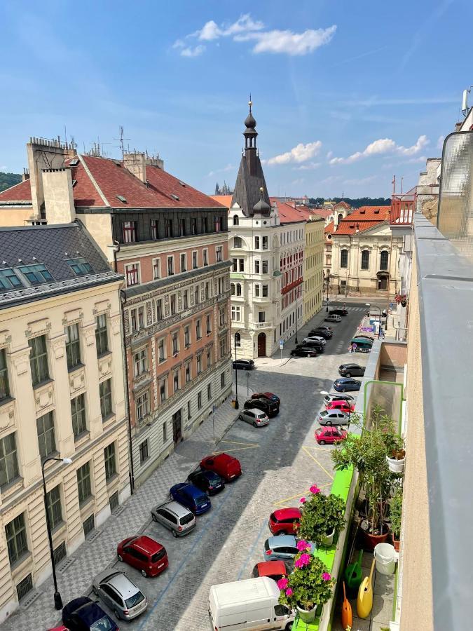 Cool studio Appartamento Praga Esterno foto