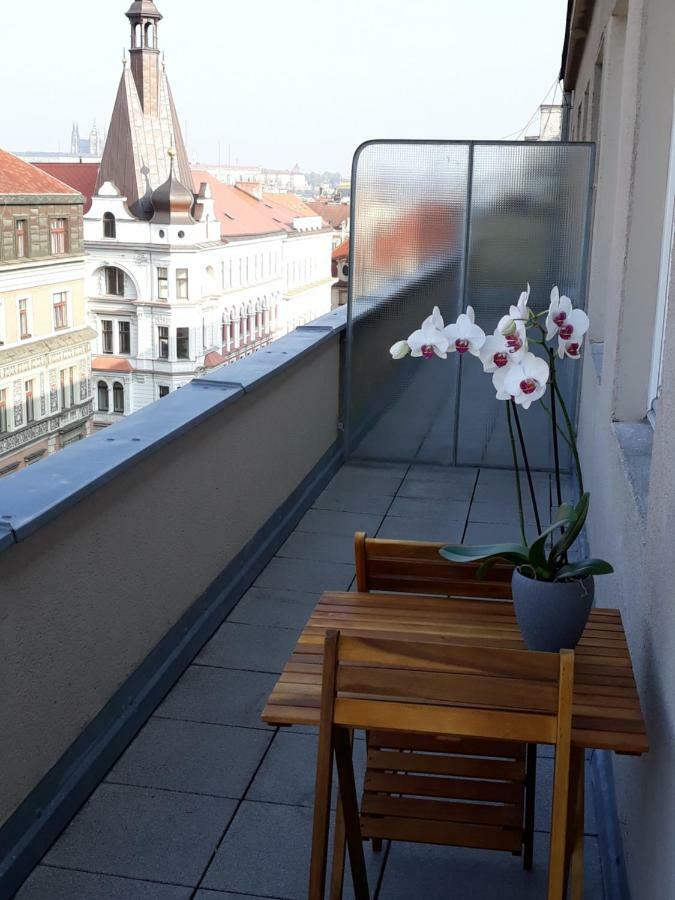 Cool studio Appartamento Praga Esterno foto